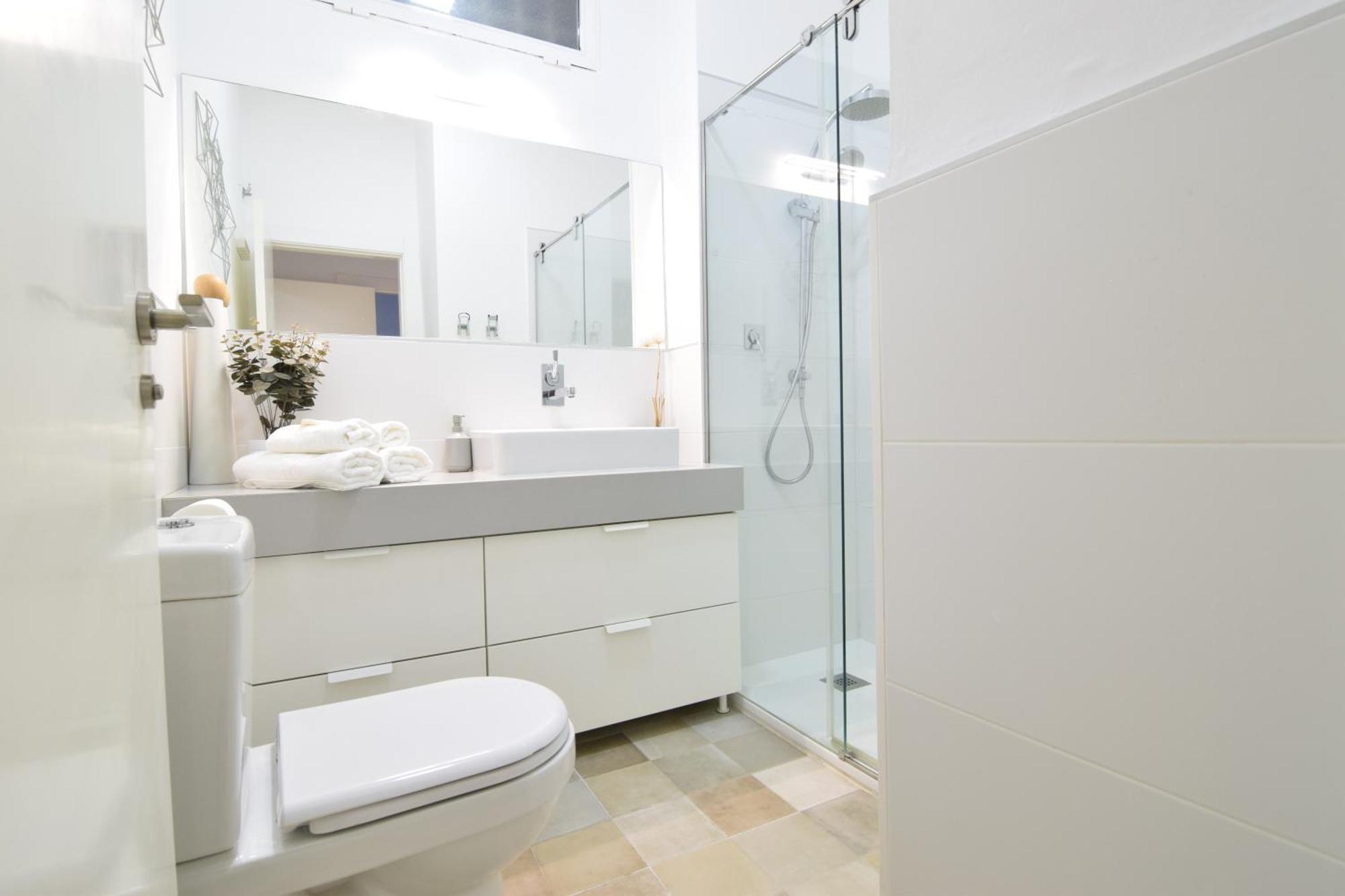 Apartamento Atarazanas Malaga Centro Historico Екстериор снимка