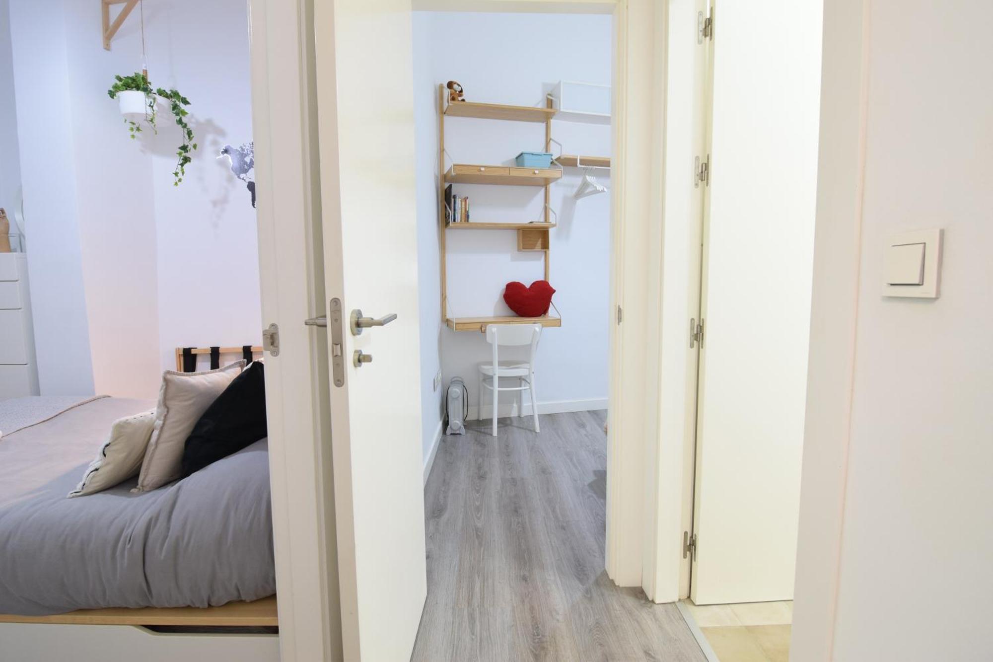Apartamento Atarazanas Malaga Centro Historico Екстериор снимка