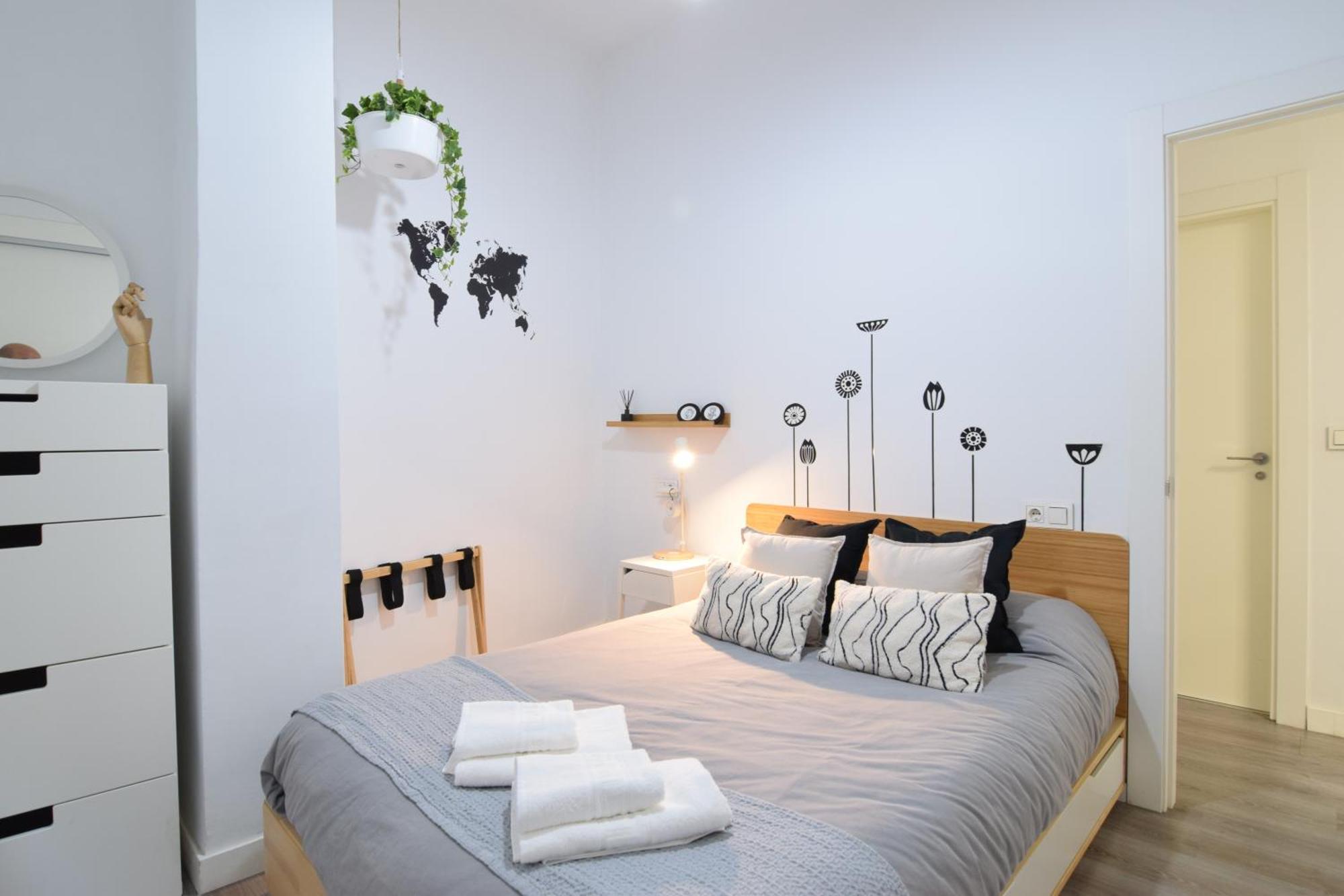 Apartamento Atarazanas Malaga Centro Historico Екстериор снимка