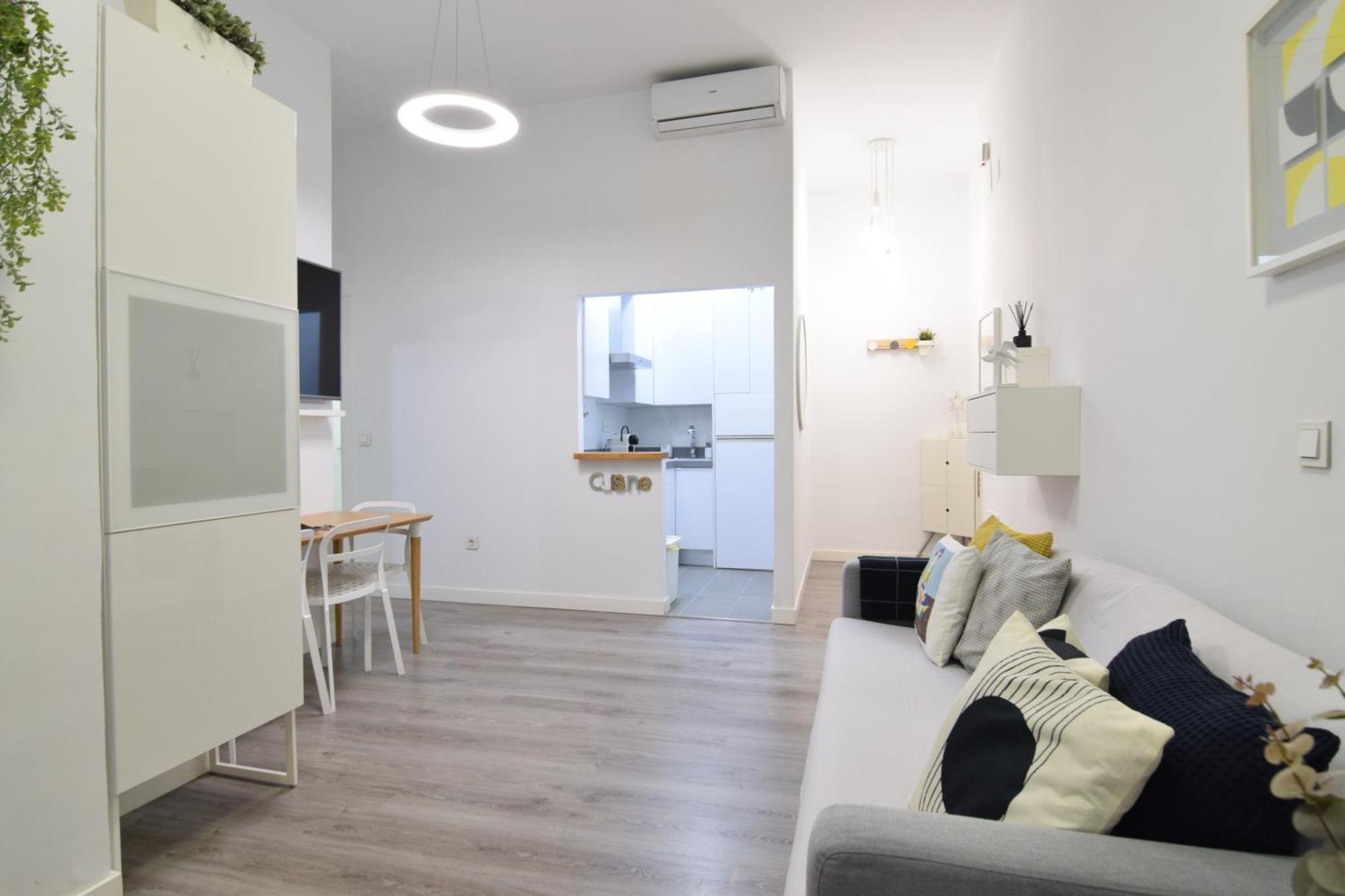 Apartamento Atarazanas Malaga Centro Historico Екстериор снимка
